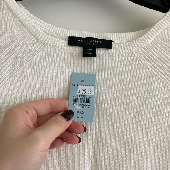 New Ann Taylor White sweater XXSP - Picture 5 of 5